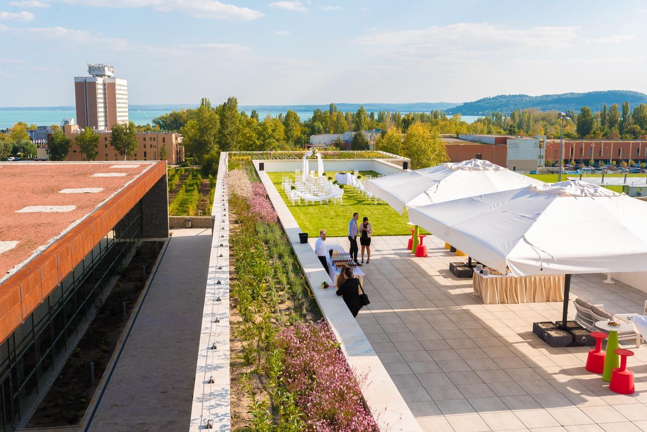 Akadémia Hotel Balatonfüred Exterior foto
